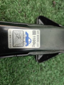 Домкрат 1100 кг TOYOTA ARISTO, CELSIOR