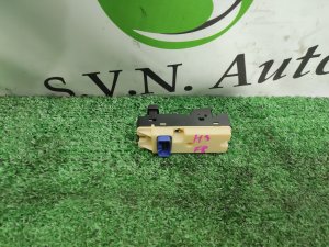 Кнопка стеклоподъемника передняя правая HUMMER H3 OEM 15897773 2007