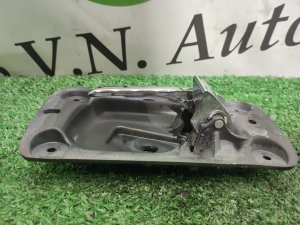 Ручка двери внутреннняя передняя правая HUMMER H3 OEM 15818938 2007