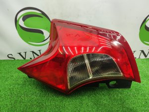 Стоп сигнал правый D117 265503VA5B NISSAN NOTE