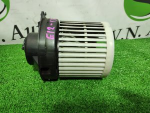 Мотор печки NISSAN NOTE OEM 272261HD0A E12 2013