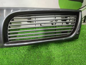 Решетка радиатора MITSUBISHI DIAMANTE OEM MR726622 F12A 1994