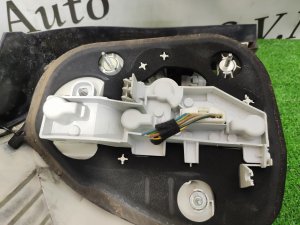 Стоп сигнал правый BMW 1 SERIES OEM 63217181298 E87 2007