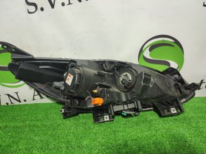 Фара левая P9562 MAZDA PREMACY OEM X CWEFW 2010