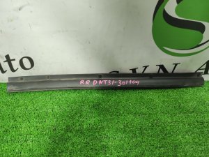 Уплотнитель двери задний правый (нижний) 82838JG000 NISSAN X-TRAIL