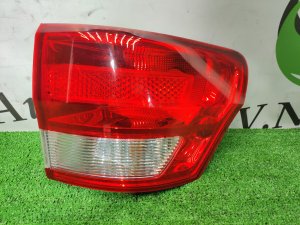 Стоп сигнал правый 55079414AE JEEP GRAND CHEROKEE