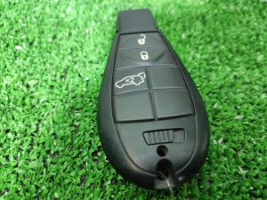 Ключ зажигания JEEP GRAND CHEROKEE WK2 2011
