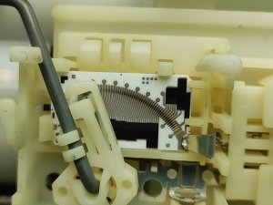 Насос топливный TOYOTA ESTIMA OEM 2330021010 MCR40 2004