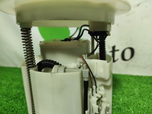 Насос топливный MAZDA ATENZA OEM L3K91335XF GG3P 2005