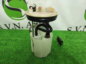 Насос топливный VOLVO V50 OEM 31261425 2005