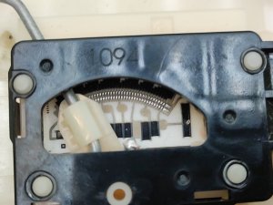 Насос топливный SUZUKI EVERY OEM 1510056M01 DA64V 2010