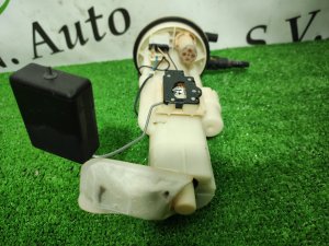 Насос топливный SUZUKI EVERY OEM 1510056M01 DA64V 2010