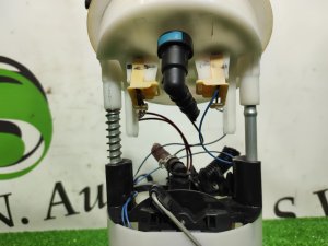 Насос топливный BMW 3 SERIES OEM 16117197076 E90 2011