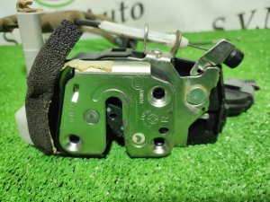 Замок двери передней правой NISSAN X-TRAIL OEM 80500JG000 DNT31 2010