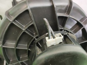 Мотор печки SUBARU IMPREZA OEM 72223FE000 GG2 2004