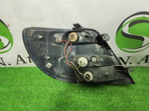 Стоп сигнал правый SUBARU IMPREZA OEM 84201FE060 GG2 2000