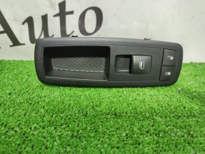 Кнопка стеклоподъемника передняя правая JEEP GRAND CHEROKEE OEM 68030822AC WK2 2011