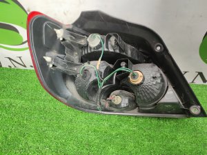 Стоп сигнал правый MITSUBISHI AIRTREK OEM MN175254 CU2W 2004