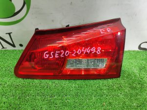 Стоп сигнал правый 8158153061 LEXUS IS250
