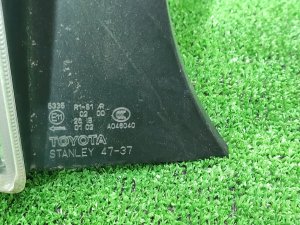 Стоп сигнал левый 47-37 TOYOTA PRIUS OEM 8156047122 ZVW30 2010