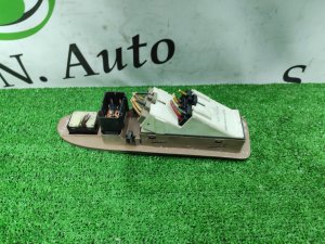 Блок управления стеклоподъемниками LINCOLN NAVIGATOR UN173 2001