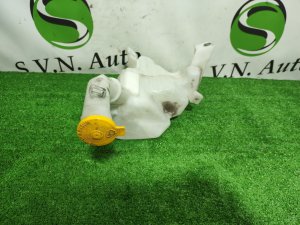 Бачок омывателя MAZDA AXELA OEM BBM467480 BLEFW 2010