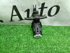 Насос омывателя MAZDA AXELA OEM 8603109210 BLEFW 2010
