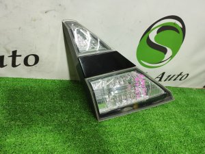 Стоп сигнал левый TOYOTA ALPHARD OEM 8159058150 ANH20 2011