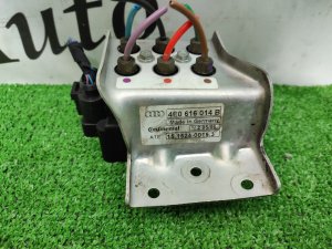 Блок клапанов пневмоподвески 15152400152, 4E0616014B AUDI A8