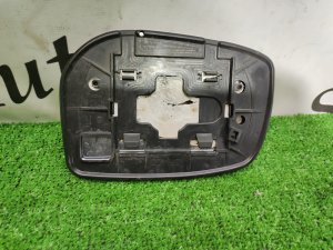 Стекло зеркала (правого) TOYOTA ISIS OEM 8793144340 ZNM10 2007