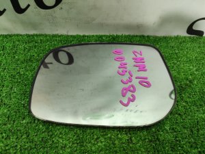 Стекло зеркала (левого) TOYOTA ISIS OEM 8796122A20 ZNM10 2007