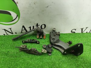 Ролик сдвижной двери (левой) HONDA STEPWGN OEM 72570S47013, 72550S47003, 72560S47003 RF1 1999