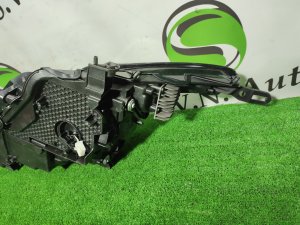 Фара левая 48-233 TOYOTA HARRIER OEM 8118548J10 AXUH80 2021