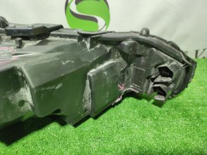 Фара левая 48-233 TOYOTA HARRIER OEM 8118548J10 AXUH80 2021
