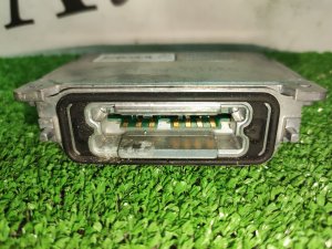 Блок розжига ксенона JEEP GRAND CHEROKEE OEM 89034934 WK2 2011