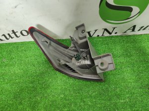 Стоп сигнал правый NISSAN ELGRAND OEM 265501JB0A PNE52 2012
