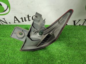 Стоп сигнал левый NISSAN ELGRAND OEM 265551JB0A PNE52 2012