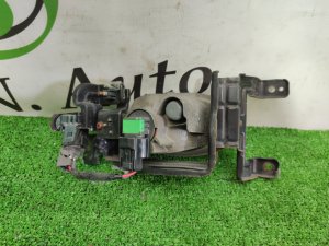 Фара противотуманная передняя, левая HONDA STEPWGN OEM 33950SZWJ01 RK5 2009-2015