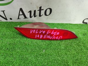 Фонарь противотуманный правый 31395550 VOLVO V40