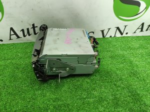 CD-Чейнджер HONDA ODYSSEY OEM 39540-SFE-N213-M1 RB1 2003