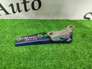 Петля капота правая MB866526 MITSUBISHI AIRTREK