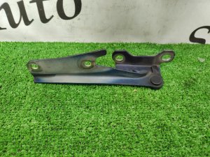 Петля капота левая MITSUBISHI AIRTREK OEM MB866525 CU2W 2004