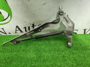 Петля капота правая 31385811, 30649516 VOLVO XC70