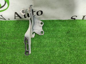 Петля капота левая 5342053020 LEXUS IS250