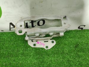 Петля капота правая MERCEDES-BENZ 204.252 OEM A2048800828 УНИВЕСАЛ 2008
