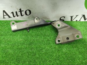 Петля капота левая 15839138 HUMMER H3