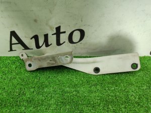 Петля капота правая SUBARU FORESTER OEM 57260SA0009P SG5 2005