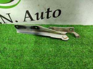 Петля капота левая SUBARU FORESTER OEM 57260SA0109P SG5 2005