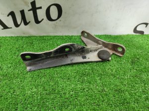 Петля капота левая SUBARU IMPREZA OEM 57260AE030 GG2 2005