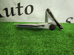Петля капота левая SUBARU IMPREZA OEM 57260AE030 GG2 2005